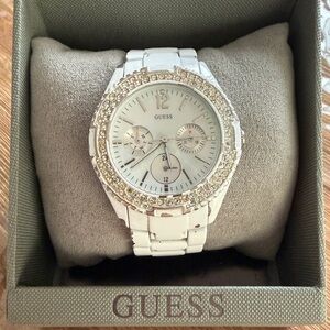 Guess Waterpro G12543L Women's Watch with Crystal Bezel